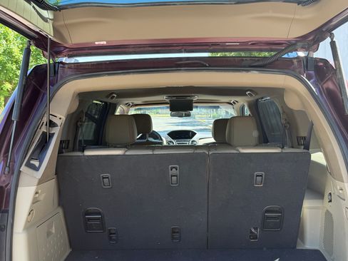 Used 2012 Honda Pilot Touring image 17