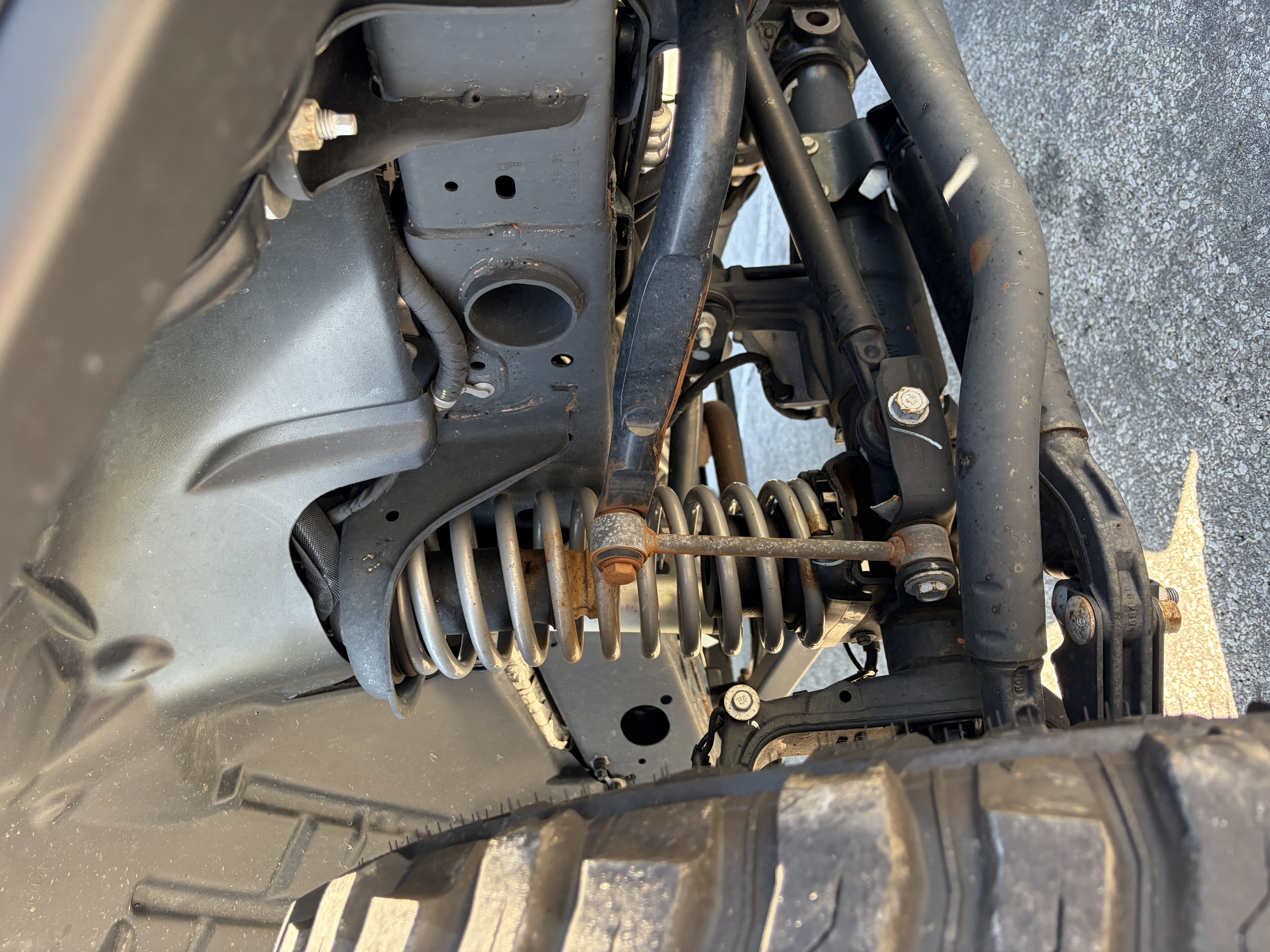 Used 2018 Jeep Wrangler Unlimited Rubicon AWD/4WD image 25