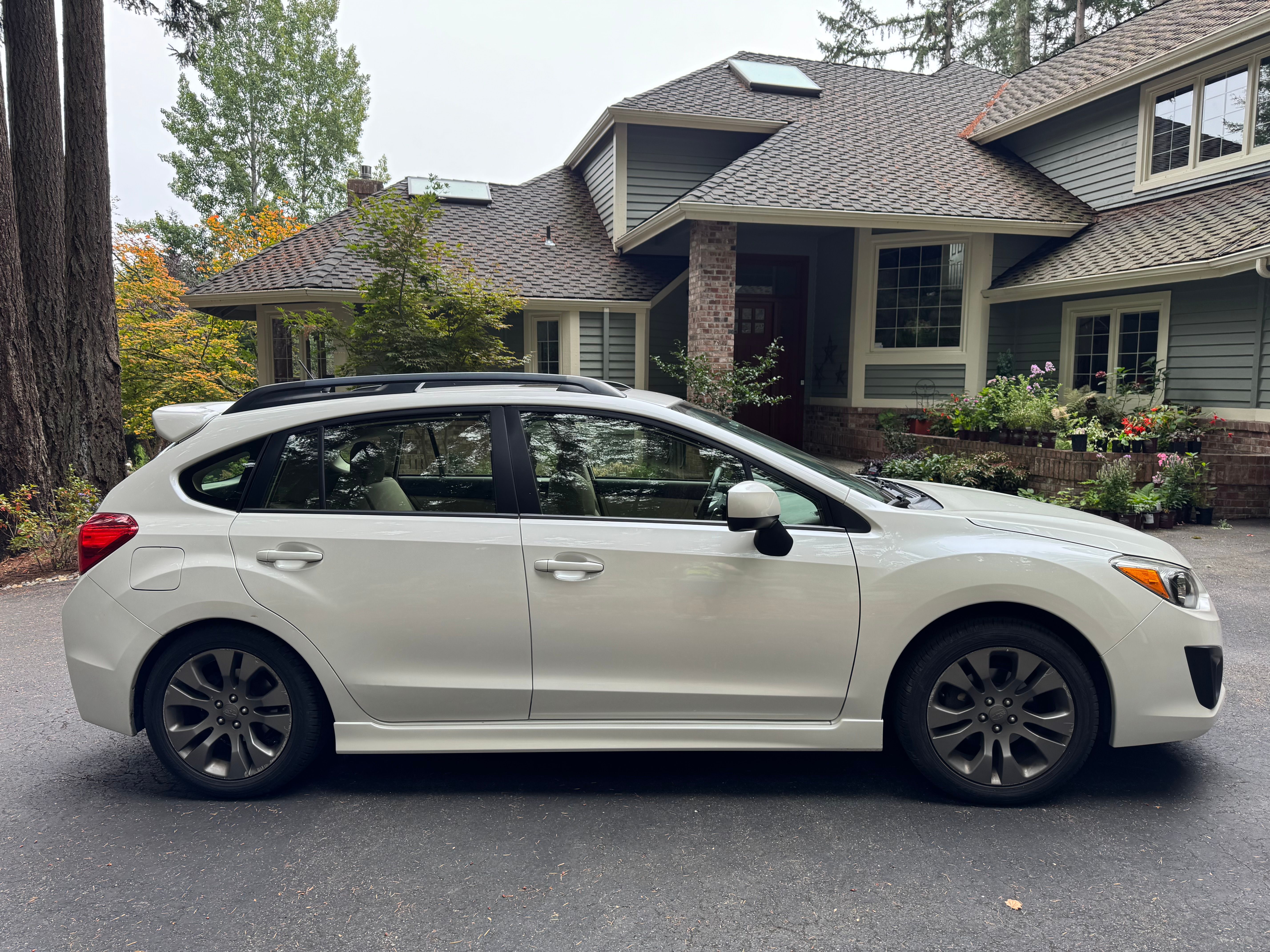 Used 2014 Subaru Impreza 2.0i Sport Limited w/ Popular Package #1 AWD/4WD image 5