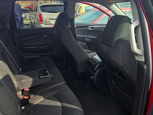 Used 2012 Chevrolet Traverse LT image 13