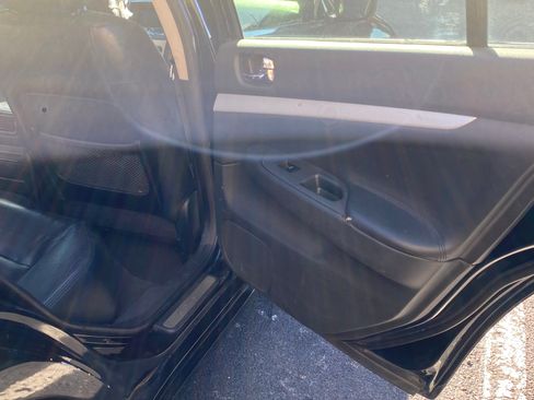 Used 2009 INFINITI G37 x Sedan w/ Premium Pkg image 12