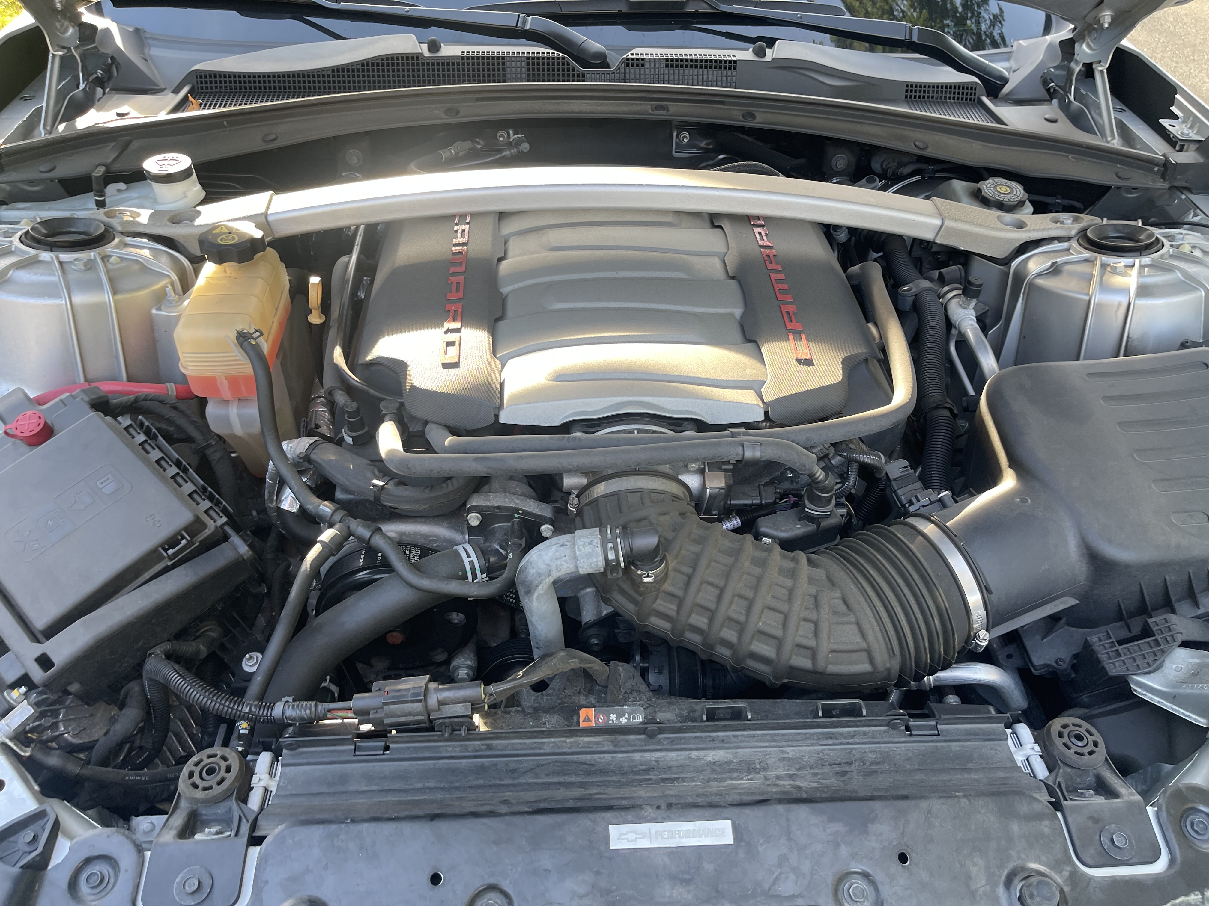 Used 2016 Chevrolet Camaro SS RWD image 17
