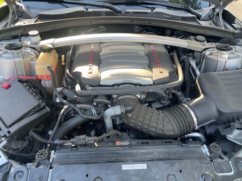 Used 2016 Chevrolet Camaro SS image 17