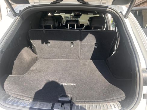 Used 2024 Genesis GV70 2.5T w/ Sport Prestige Package image 16