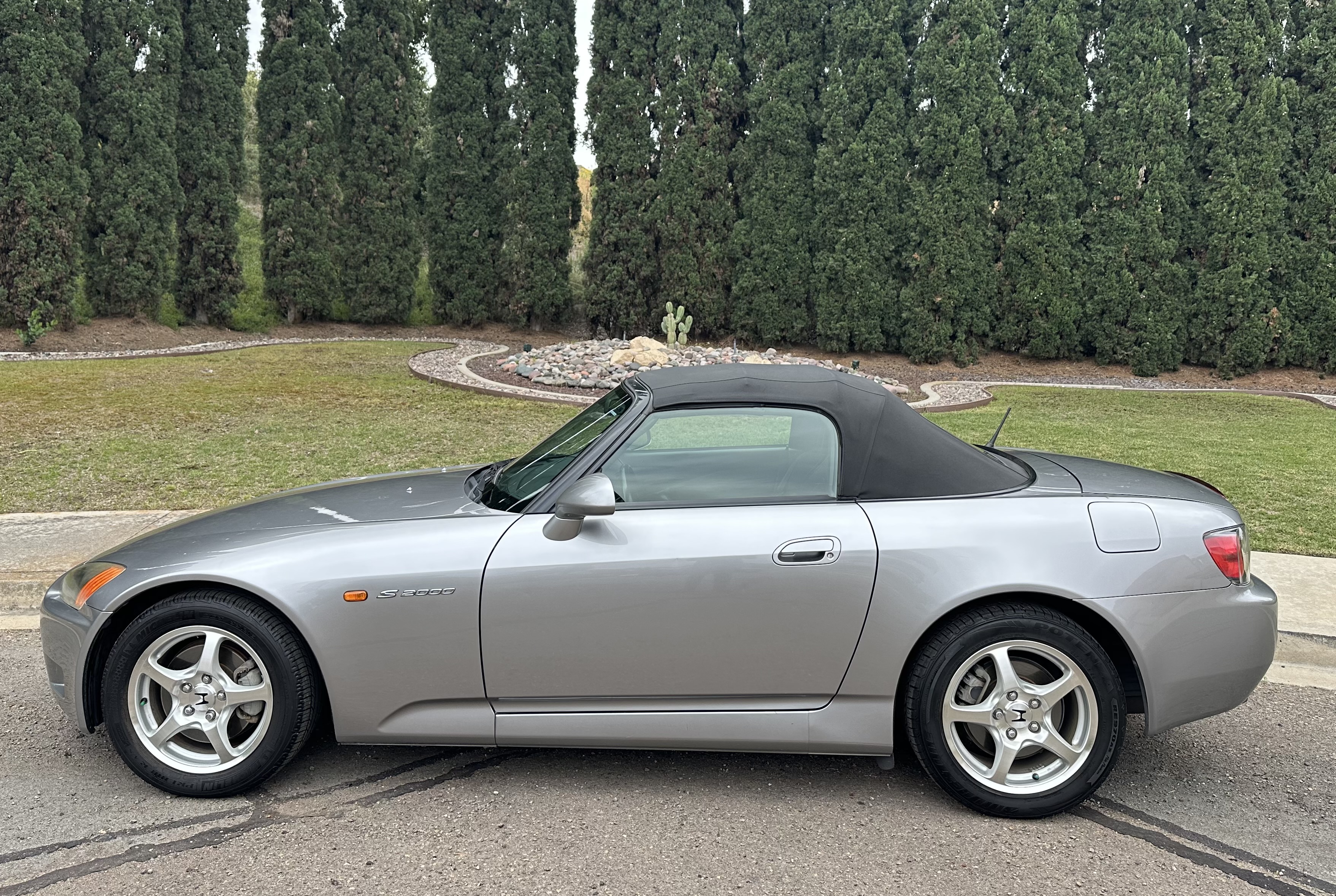 Used 2000 Honda S2000 image 4
