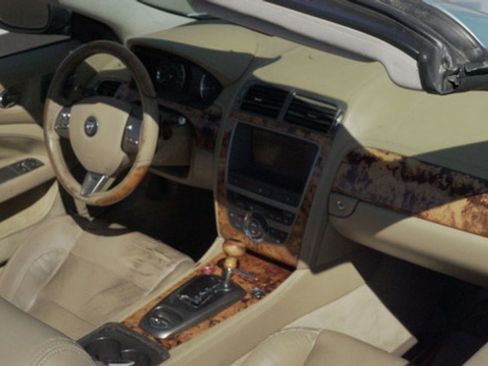 Used 2007 Jaguar XK Convertible image 15