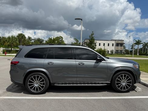 Used 2022 Mercedes-Benz GLS 450 4MATIC image 12