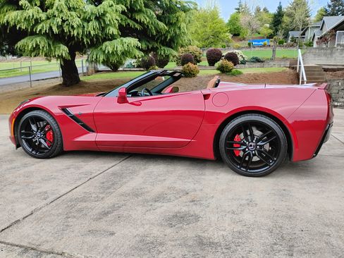Used 2014 Chevrolet Corvette Stingray Convertible w/ 2LT Preferred Equipment Group RWD image 13