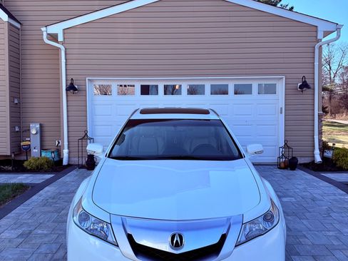 Used 2011 Acura TL Sedan 4D image 1