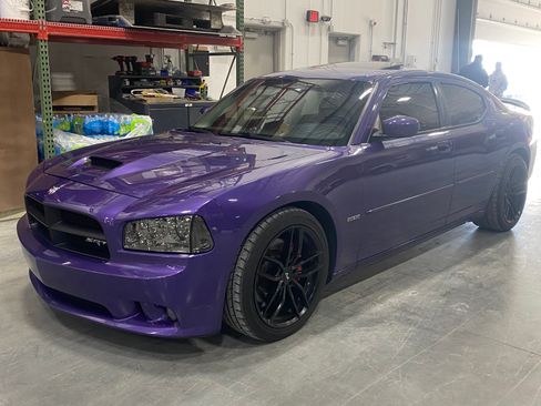 Used 2007 Dodge Charger SRT8 w/ SRT Option Group III image 1