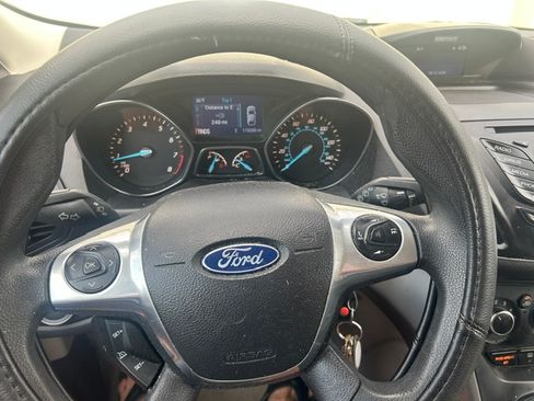 Used 2015 Ford Escape SE FWD image 11