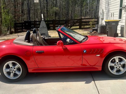 Used 2000 BMW Z3 2.5i image 6