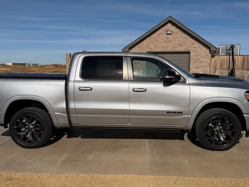 Used 2022 RAM 1500 Limited image 1