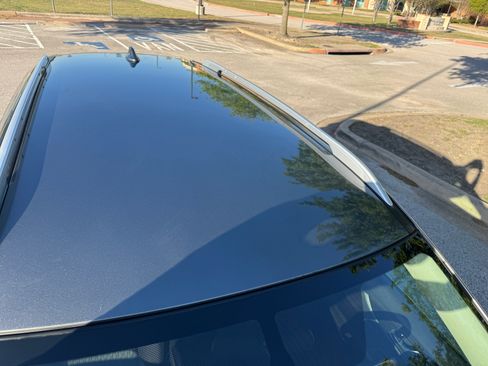 Used 2018 Nissan Rogue SV image 23