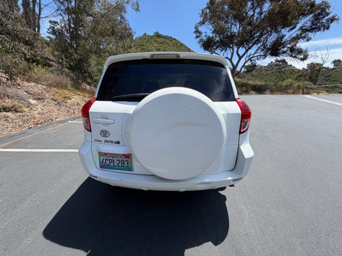 Used 2008 Toyota RAV4 Sport image 10