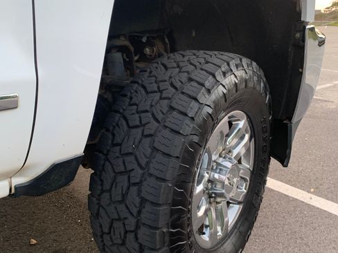 Used 2018 Chevrolet Silverado 2500 LTZ w/ Duramax Plus Package AWD/4WD image 14