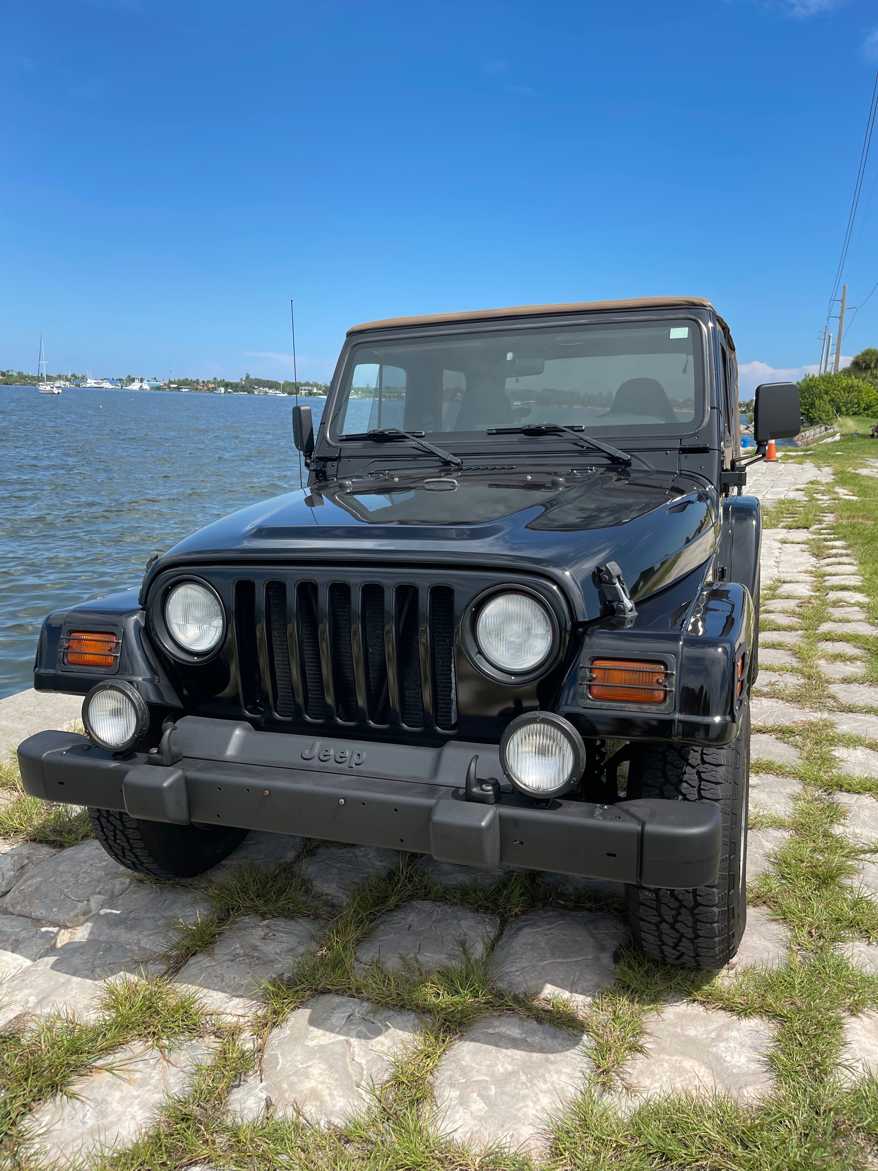 Used 1999 Jeep Wrangler Sahara AWD/4WD image 11