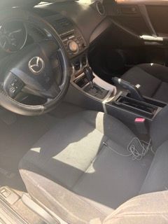 Used 2011 MAZDA MAZDA3 i Sport FWD image 9
