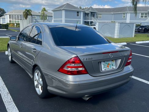 Used 2005 Mercedes-Benz C 230 C 230 Sport Sedan 4D image 5