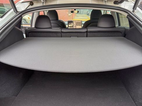 Used 2023 Tesla Model Y Long Range image 20