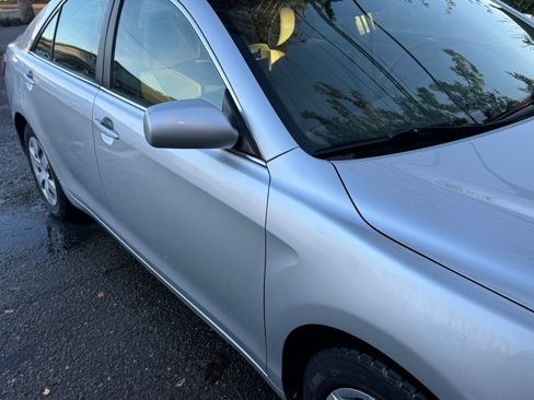 Used 2008 Toyota Camry LE image 2