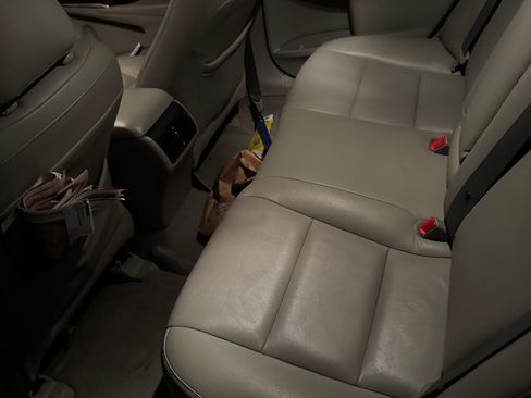 Used 2013 Toyota Camry XLE image 11