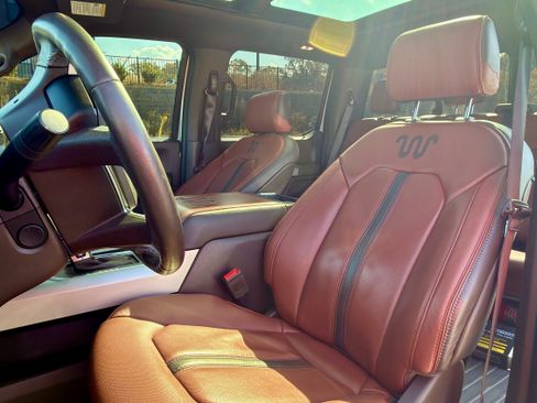 Used 2018 Ford F150 King Ranch w/ Equipment Group 601A Luxury image 16