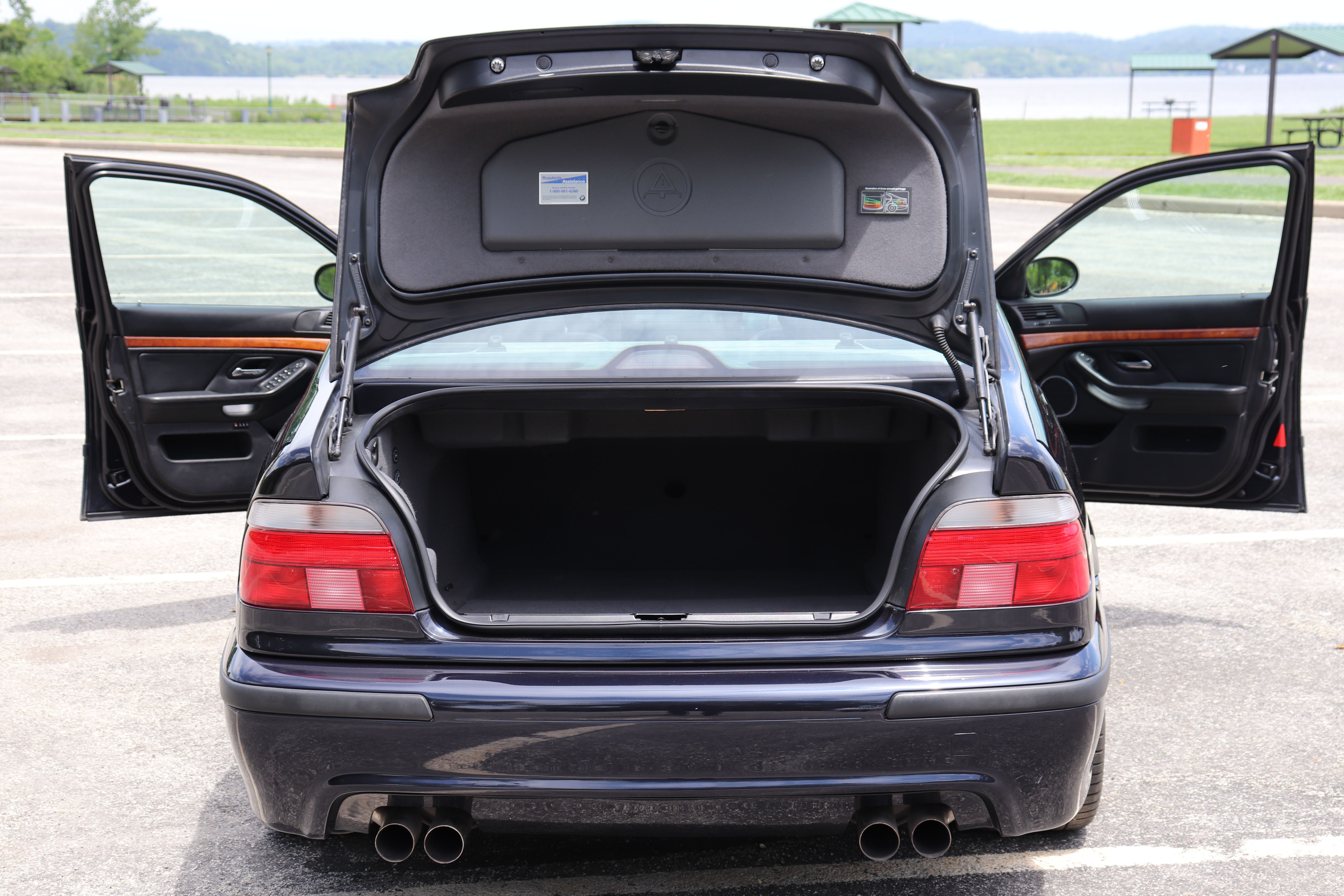 Used 2000 BMW M5 RWD image 12