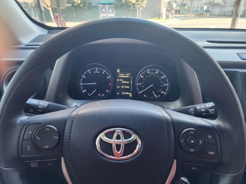 Used 2018 Toyota RAV4 LE w/ All Weather Liner Package image 9