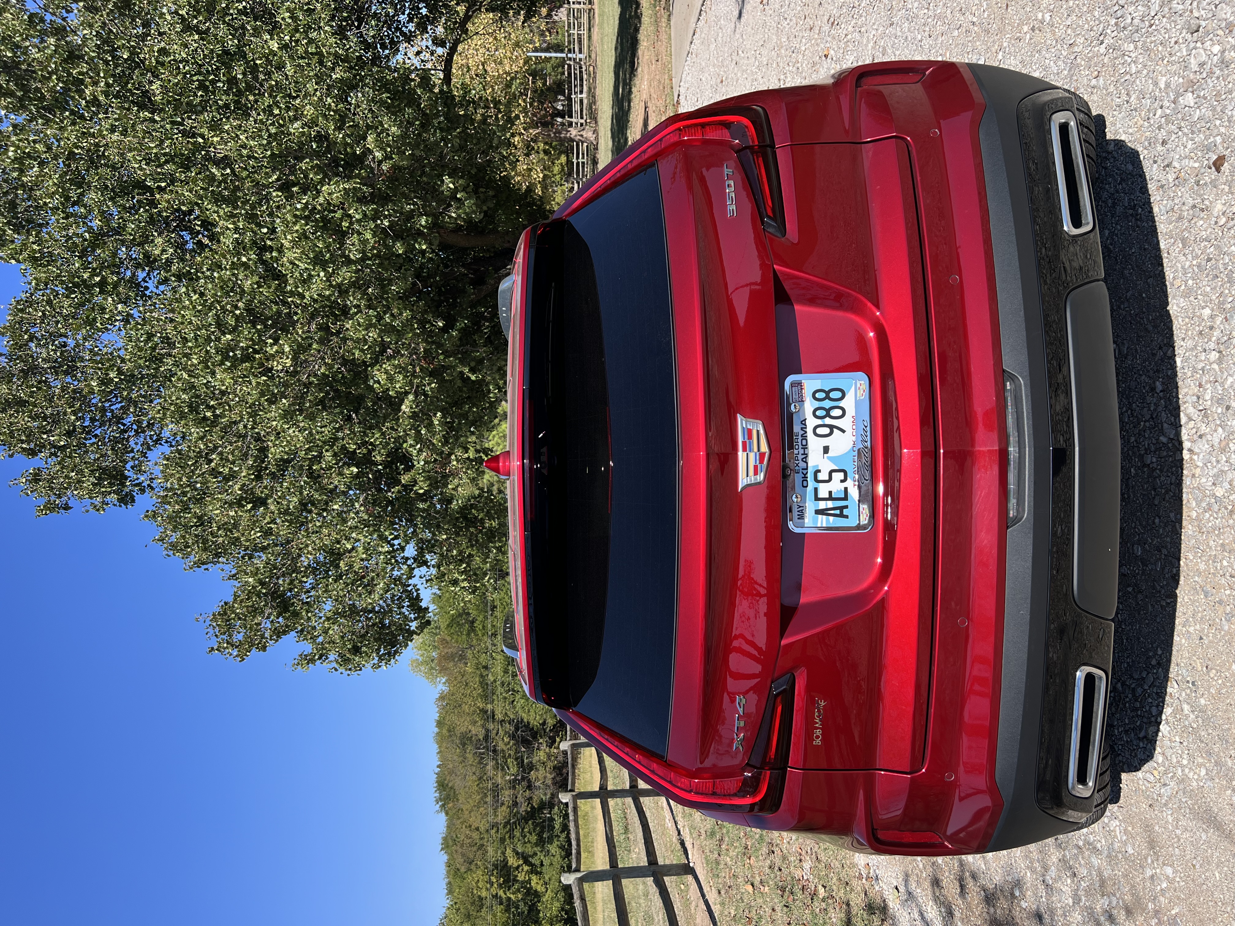 Used 2024 Cadillac XT4 Premium Luxury w/ Technology Package FWD image 2