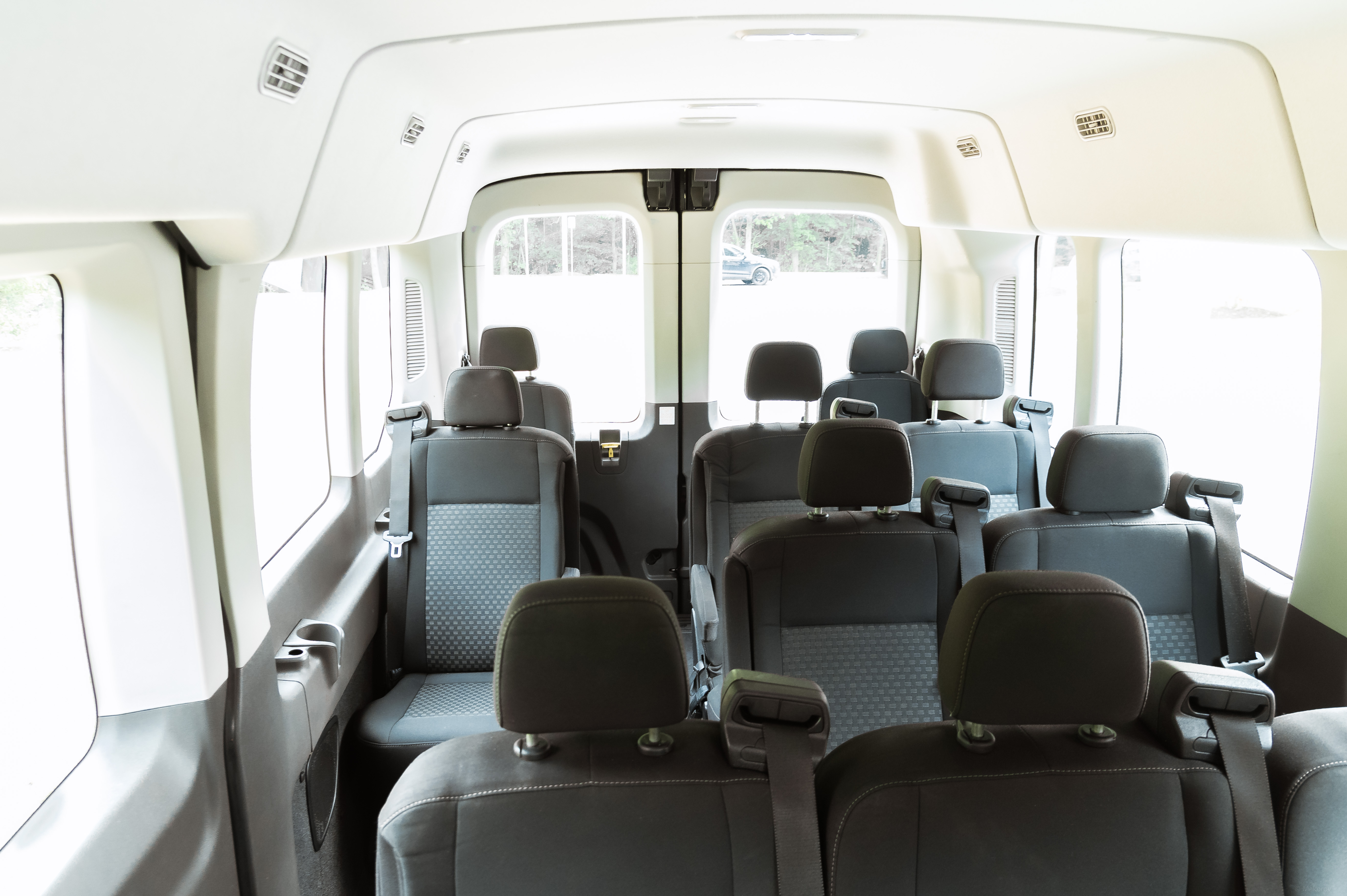 Used 2021 Ford Transit 350 XLT RWD image 17