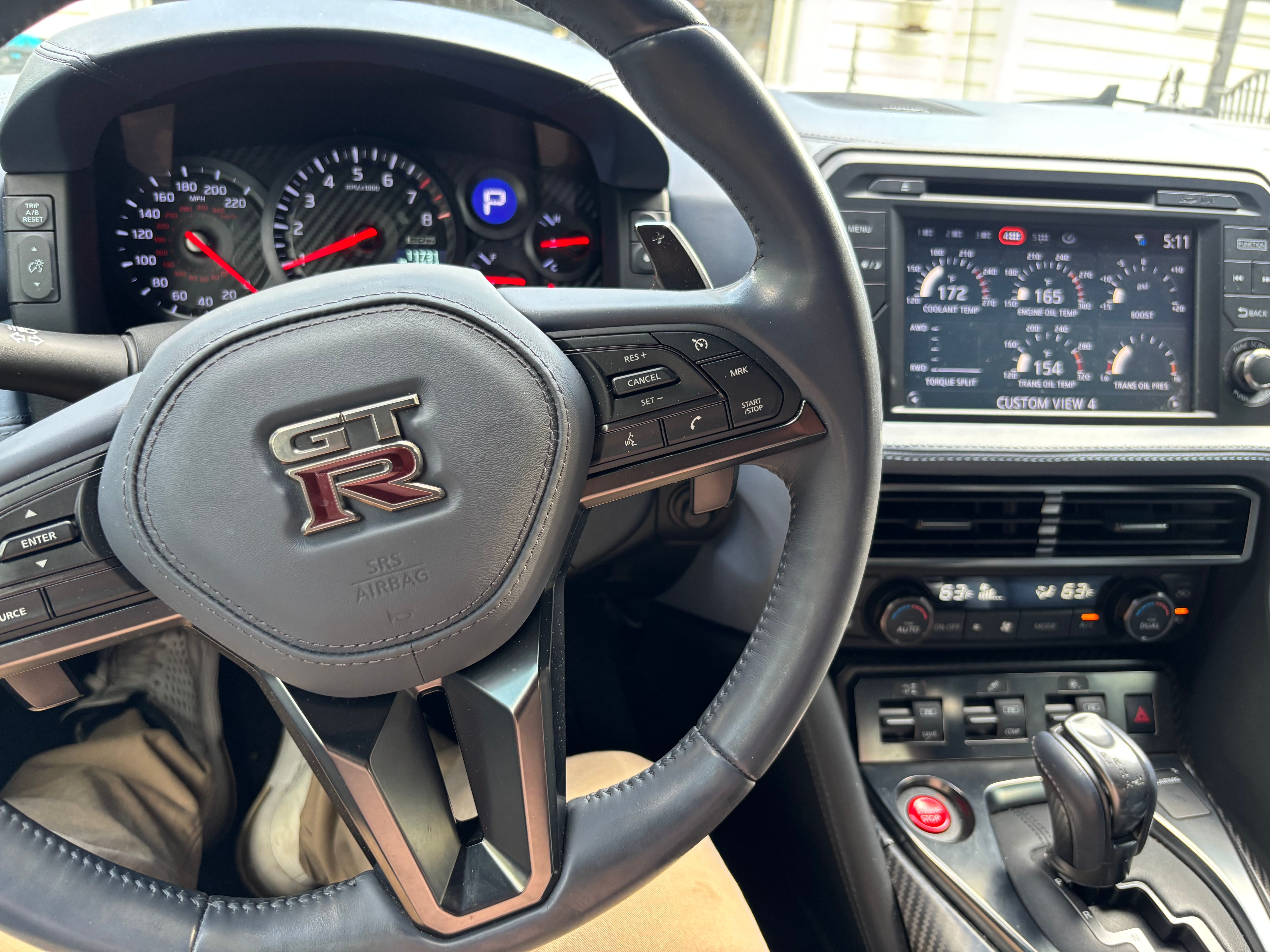 Used 2020 Nissan GT-R Premium AWD/4WD image 5