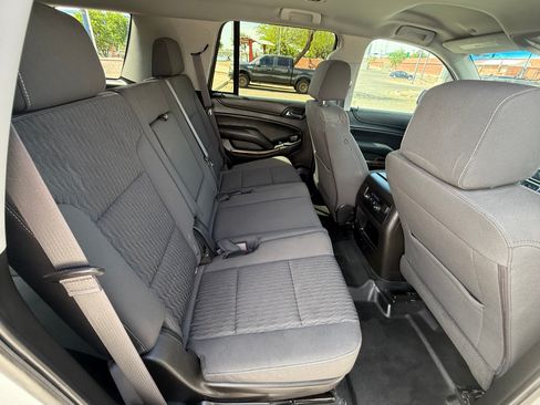 Used 2017 Chevrolet Tahoe 2WD w/ Remote Keyless Entry Package image 10