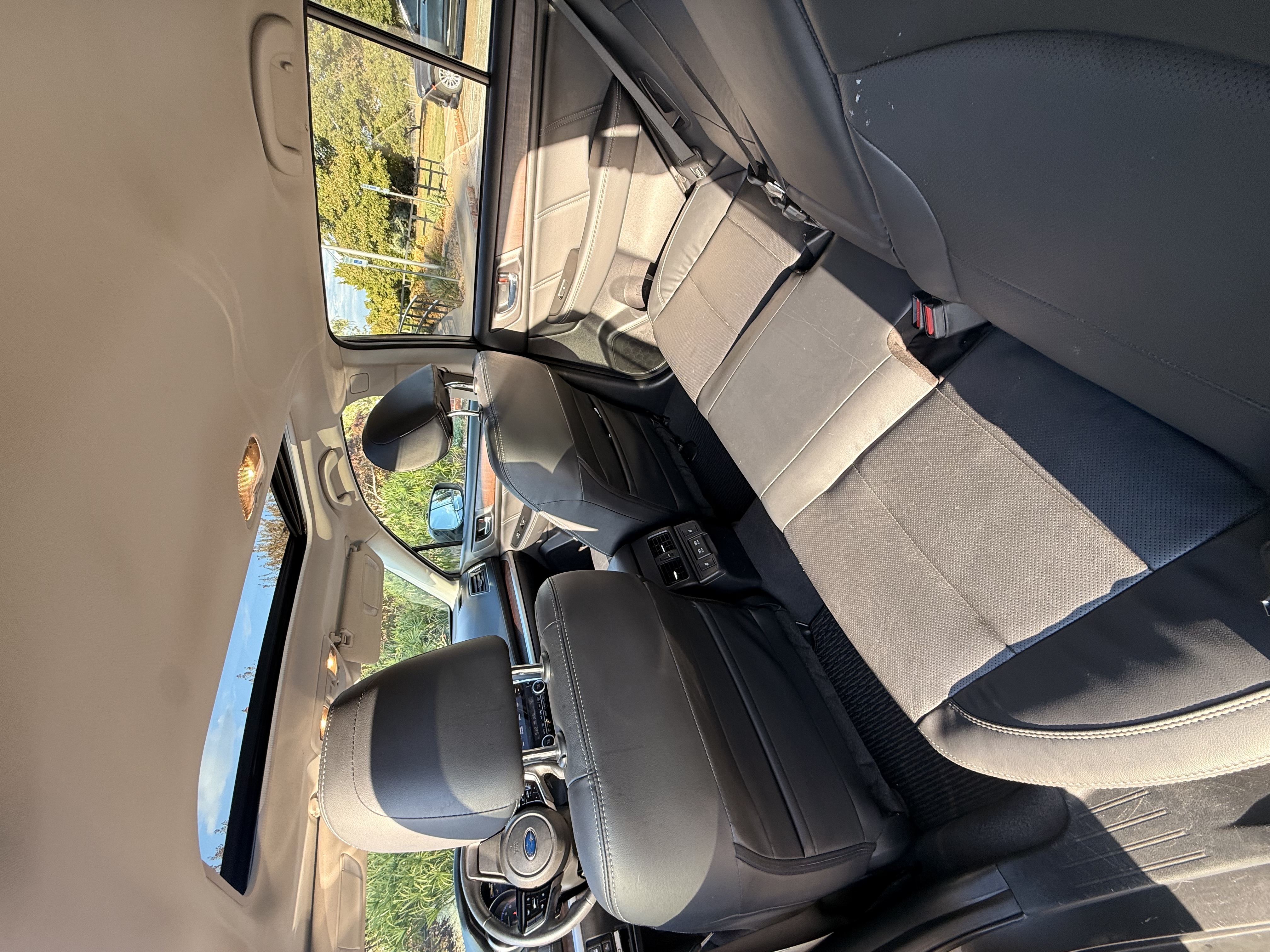 Used 2019 Subaru Outback 2.5i Limited AWD/4WD image 4