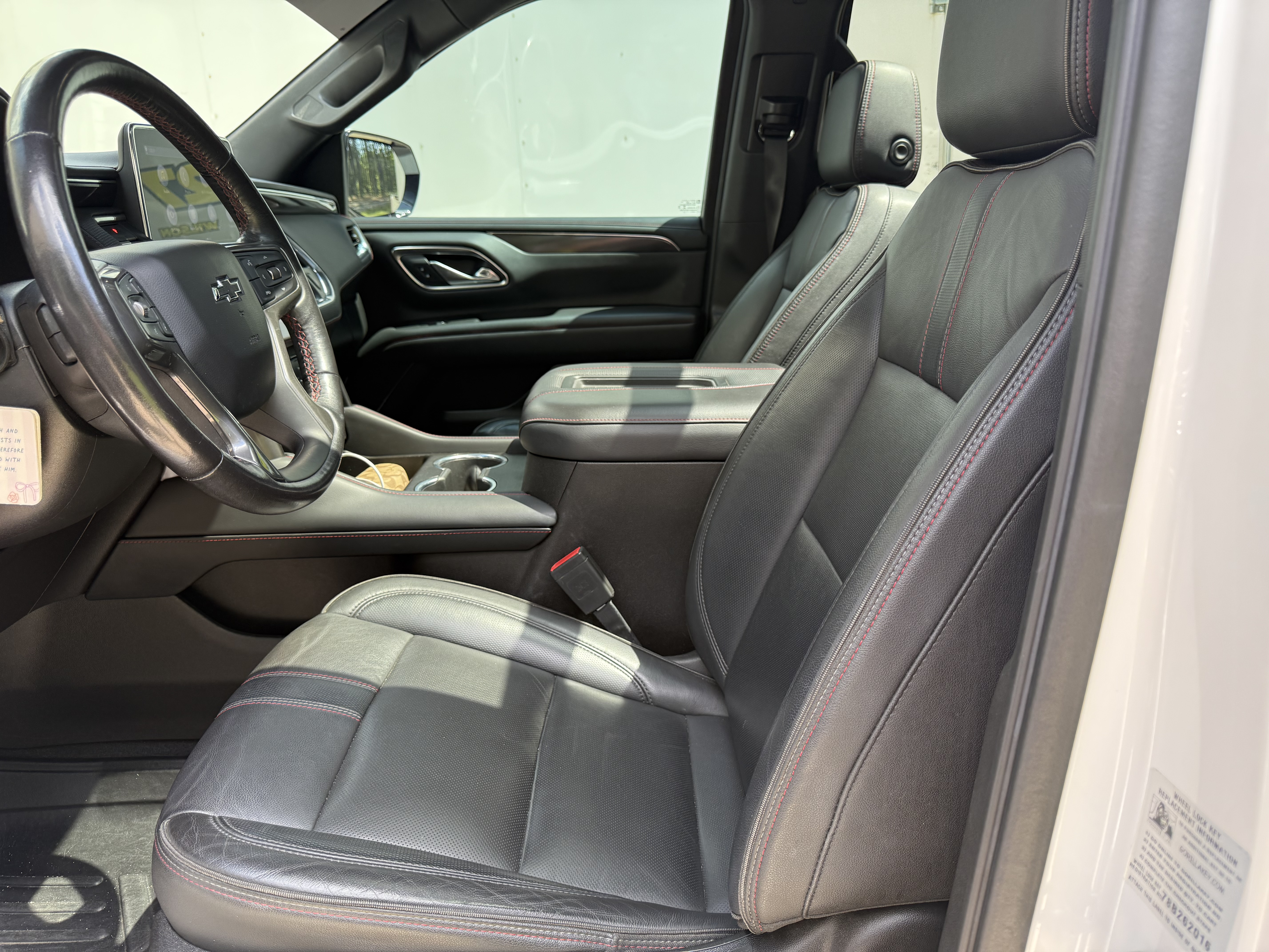 Used 2021 Chevrolet Tahoe RST w/ Luxury Package RWD image 6