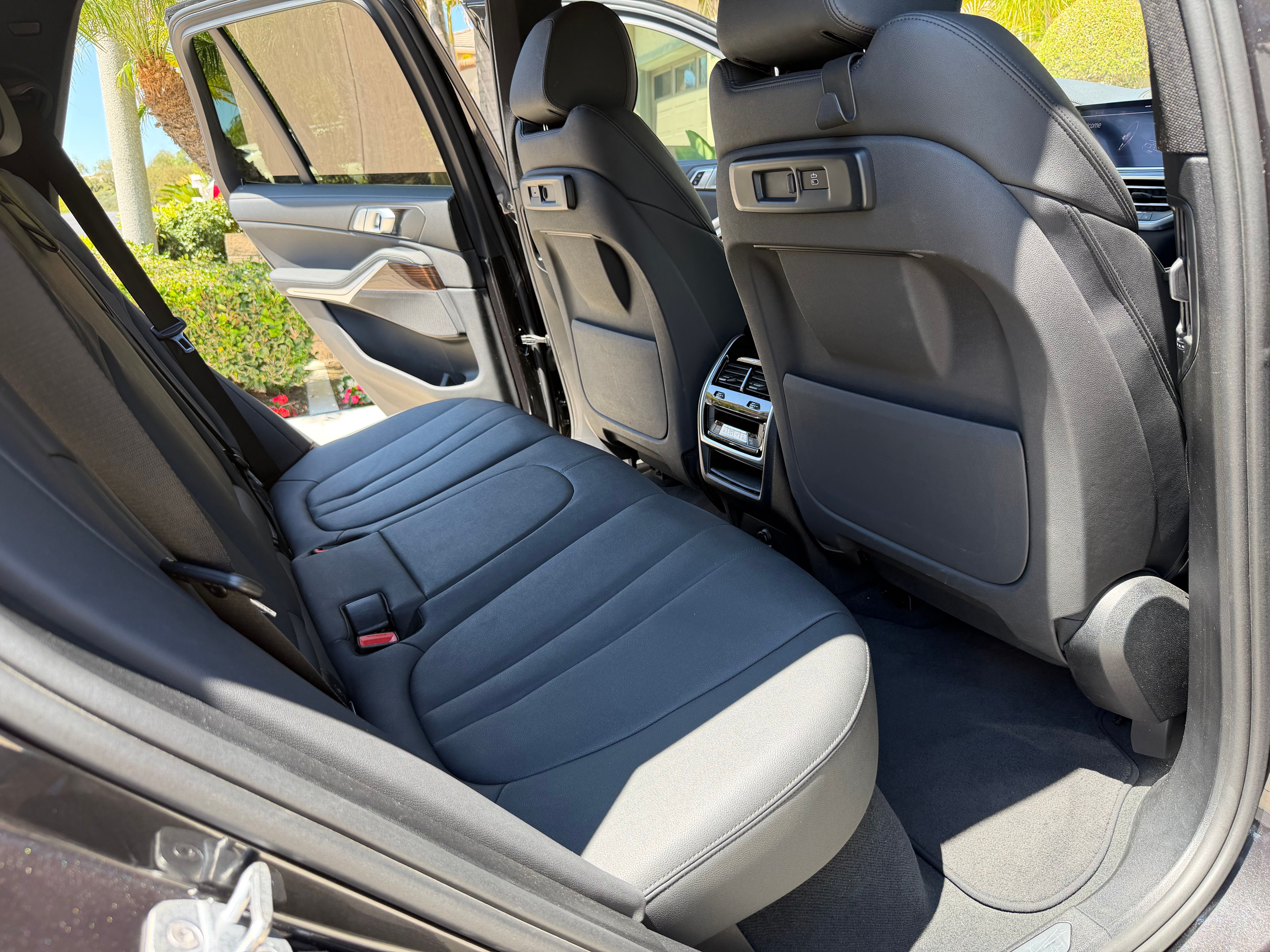 Used 2019 BMW X5 xDrive40i w/ Convenience Package AWD/4WD image 14