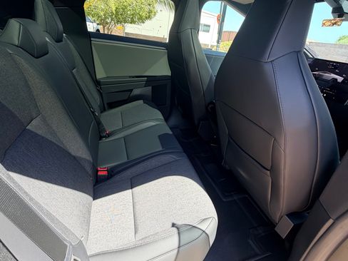 Used 2026 Tesla Cybertruck AWD Crew Cab image 8