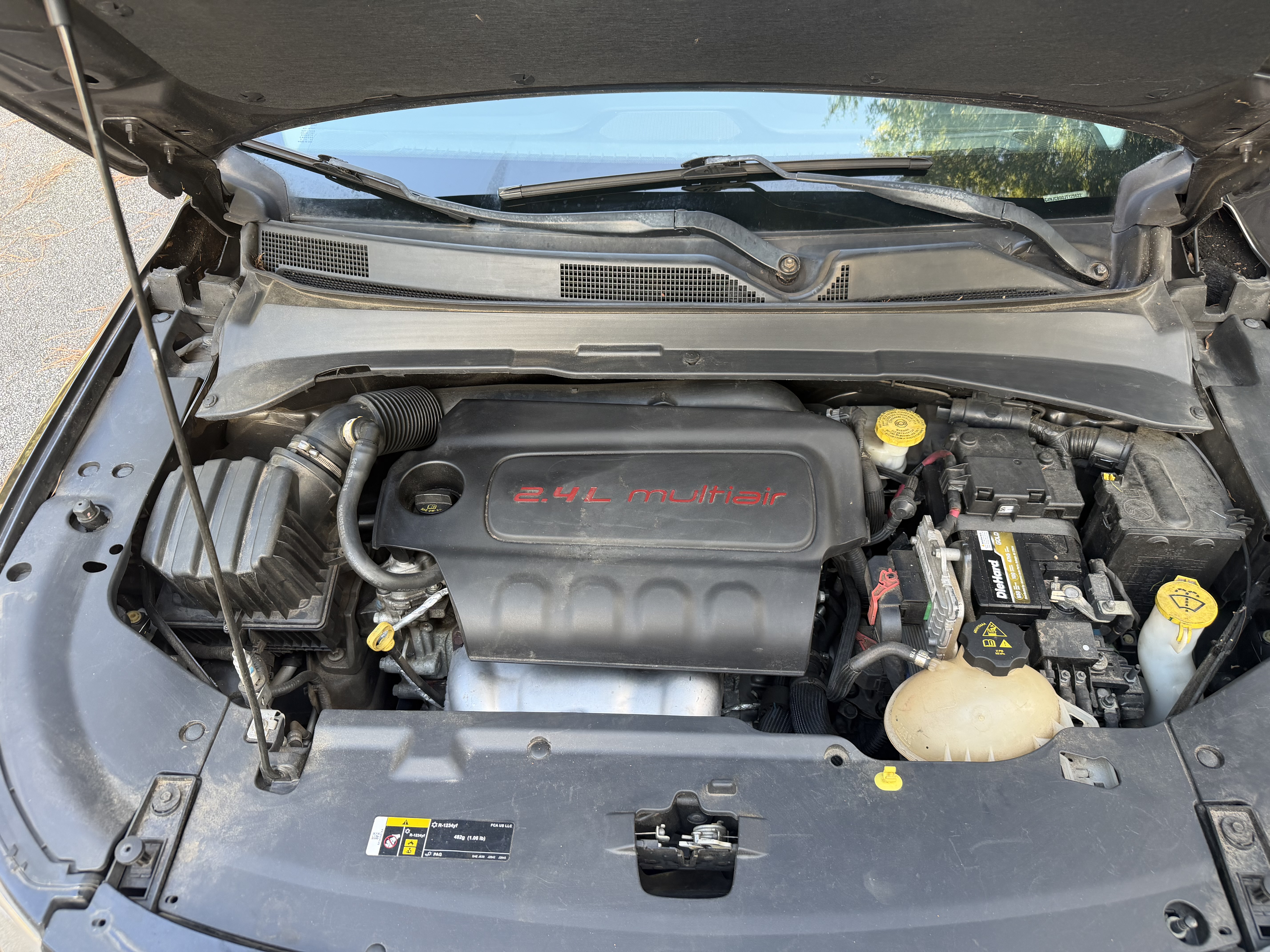 Used 2018 Jeep Compass Latitude w/ Popular Equipment Group FWD image 12