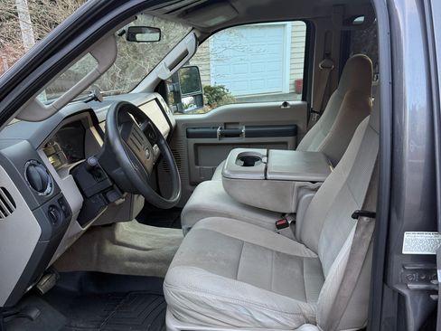 Used 2008 Ford F350 XLT image 1