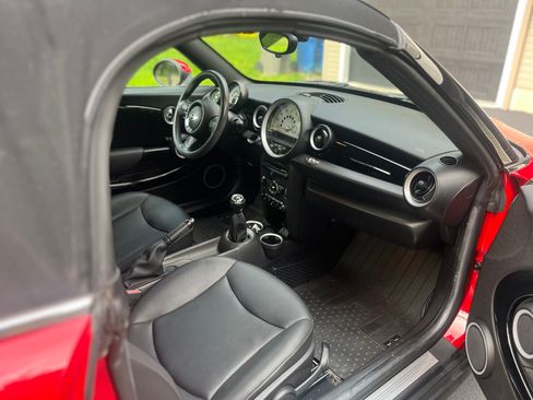 Used 2014 MINI Cooper Roadster FWD image 4