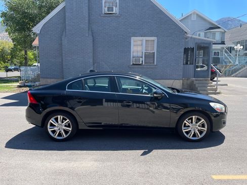 Used 2013 Volvo S60 T6 AWD/4WD image 1