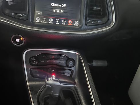 Used 2018 Dodge Challenger GT image 6