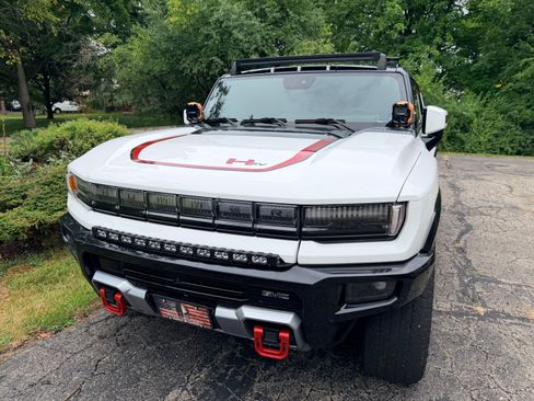 Used 2024 GMC Hummer EV 3X w/ Extreme Off-Road Package AWD/4WD image 1