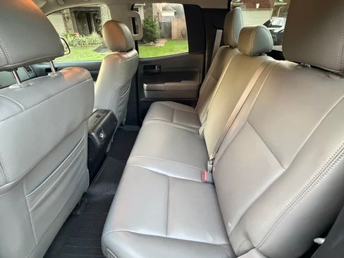 Used 2012 Toyota Tundra 2WD Double Cab w/ SR5 Pkg image 13
