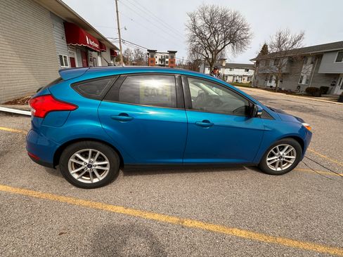 Used 2015 Ford Focus SE image 6