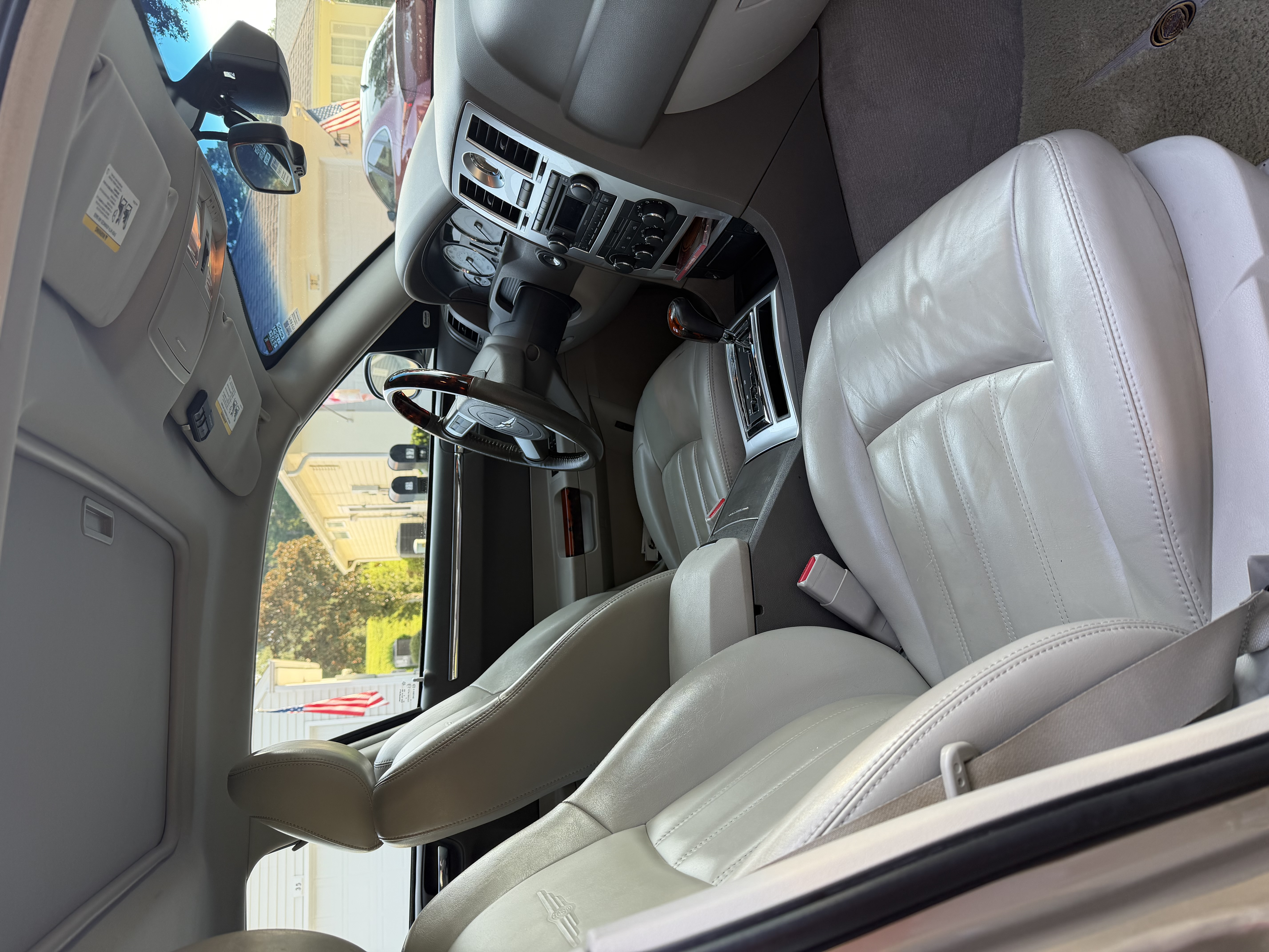Used 2007 Chrysler 300 C RWD image 17