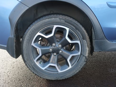 Used 2015 Subaru Crosstrek 2.0i Premium image 18