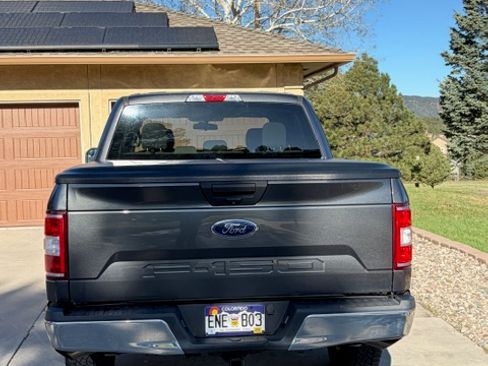 Used 2018 Ford F150 XLT image 2