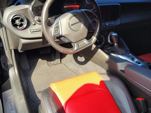 Used 2022 Chevrolet Camaro SS image 11