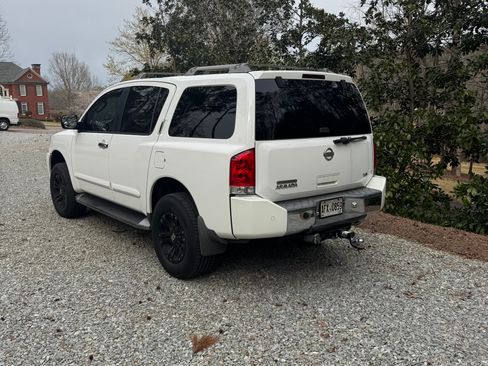Used 2004 Nissan Armada LE w/ (SR2) Sunroof Pkg (LE) image 4